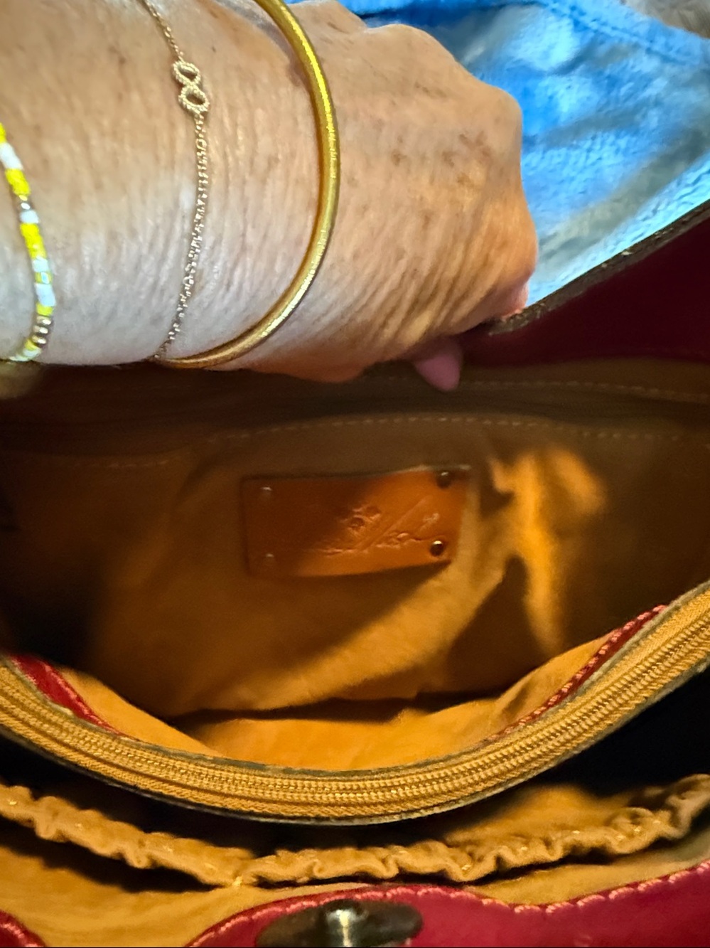 Patricia Nash all leather tool cranberry shoulder bag - Picture 7 of 8